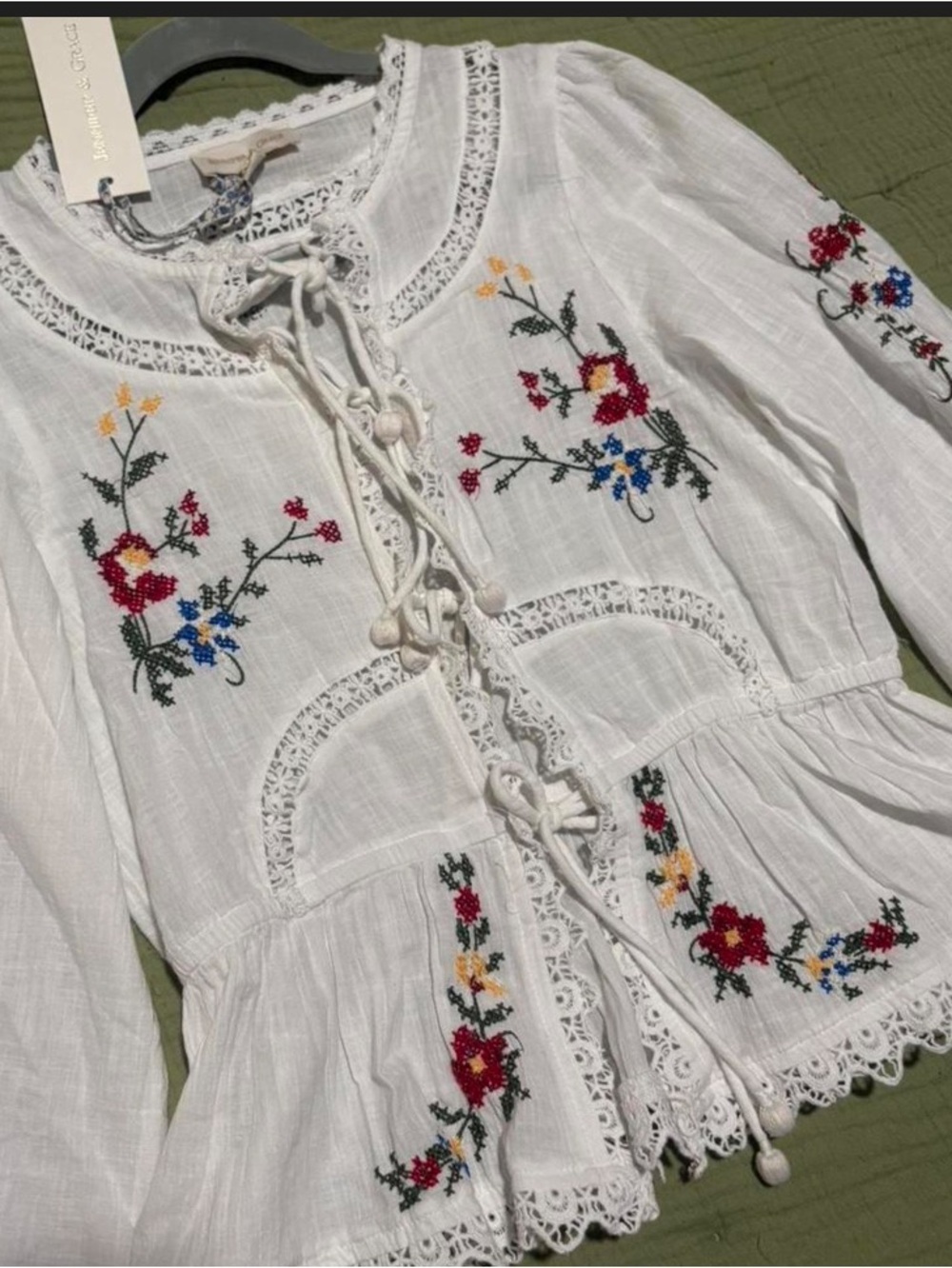 New Jannifer&Grace Embroidered White Blouse size L - Picture 4 of 16